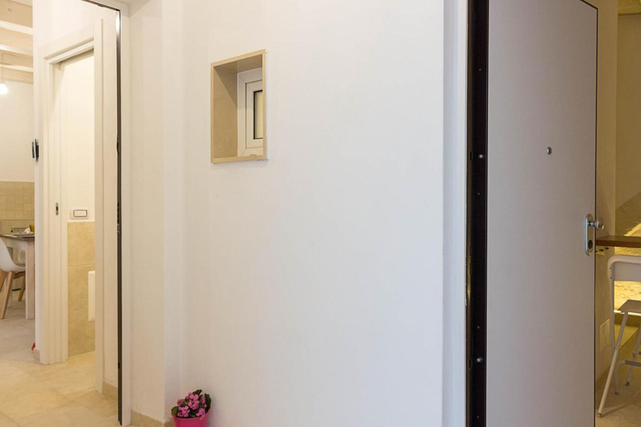 G25 Guesthouse โมโนโปลี ภายนอก รูปภาพ